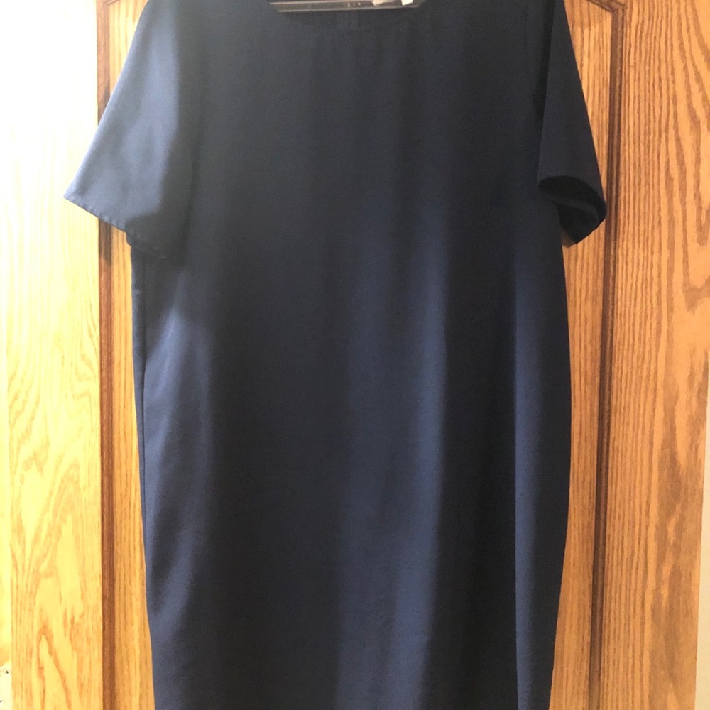 Cupcakes and Cashmere navy dress